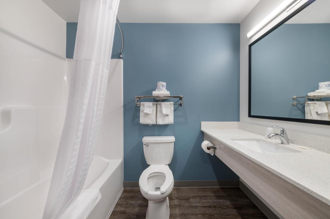 Woodspring Suites Concord-Charlotte Speedway Eksteriør billede