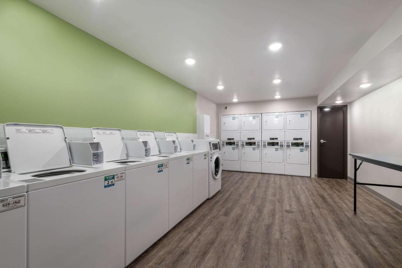 Woodspring Suites Concord-Charlotte Speedway Eksteriør billede